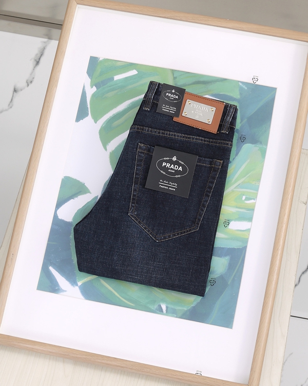 ブランドジーンズ正面デザイン